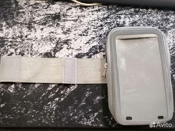 Чехол для смартфона на руку