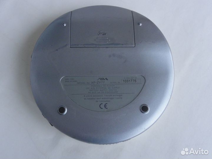 CD/MP3 компакт-диск плеер Aiwa XP-ZV77