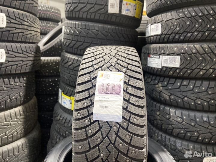 Pirelli Scorpion Ice Zero 2 245/45 R20