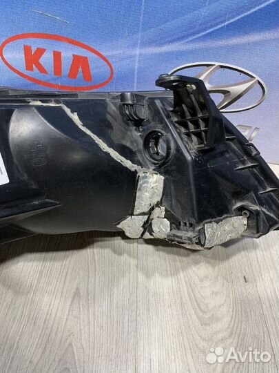 Фара Kia RIO 3 Лев
