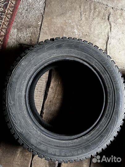 Accelera Beta 4.25/8 R8