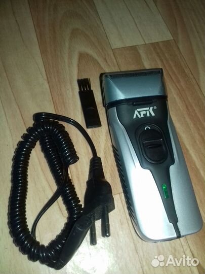 Электробритва аккумуляторная Германия