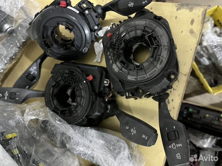 Шлейф подрулевой bmw G11 f01 f06 x6 x5m