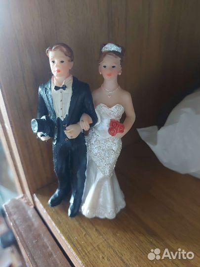 Фарфоровая статуэтка жених и невеста
