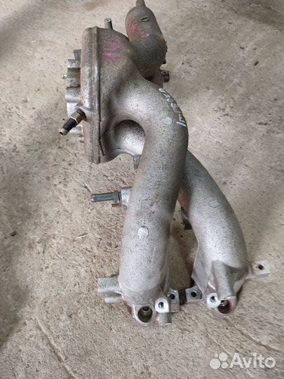 Впускной коллектор Subaru Impreza 3