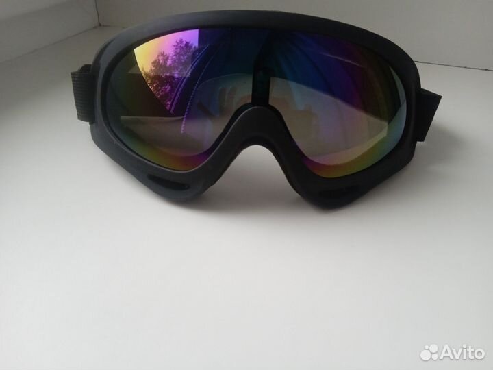 Горнолыжные очки