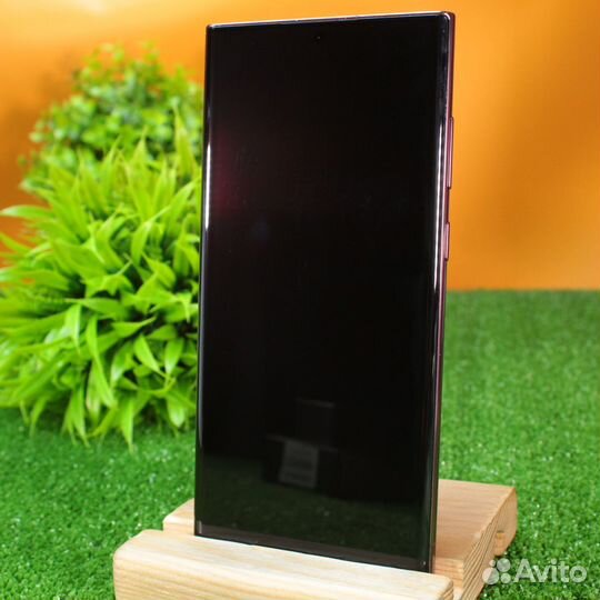 Samsung Galaxy S22 Ultra, 12/256 ГБ