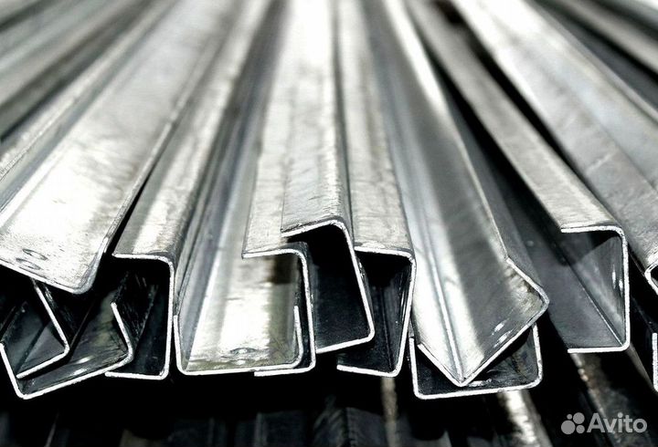 Швеллер гнутый