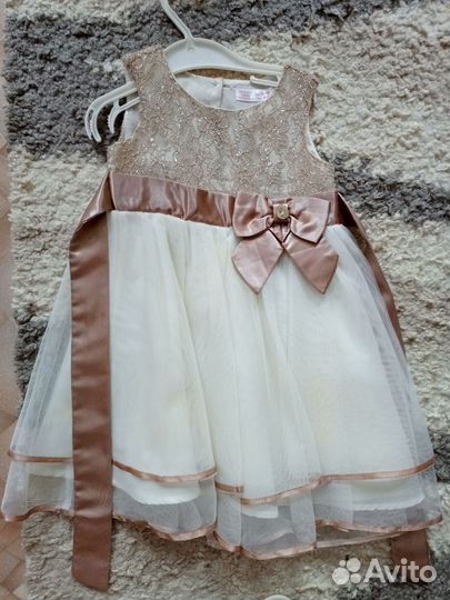 Платье на девочку от 1 до 2 лет
