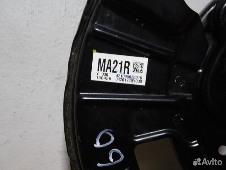 Щиток тормозного диска Лексус лс