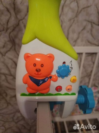 Мобиль на детскую кроватку