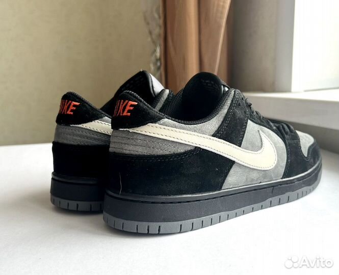 Nike SB dunk low pro