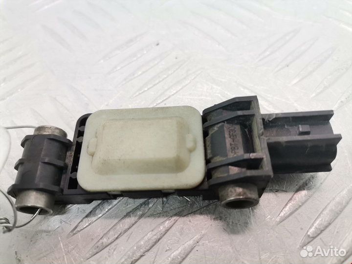 Датчик удара Audi A4 B6 2006 8E0959651A