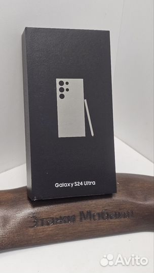 Samsung Galaxy S24 Ultra, 12/256 ГБ