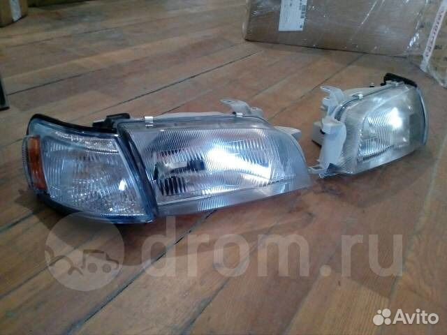 Комплект фар Toyota Corona 92-96г. в