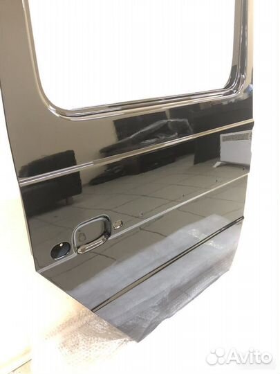 Дверь задняя правая Mercedes G W463