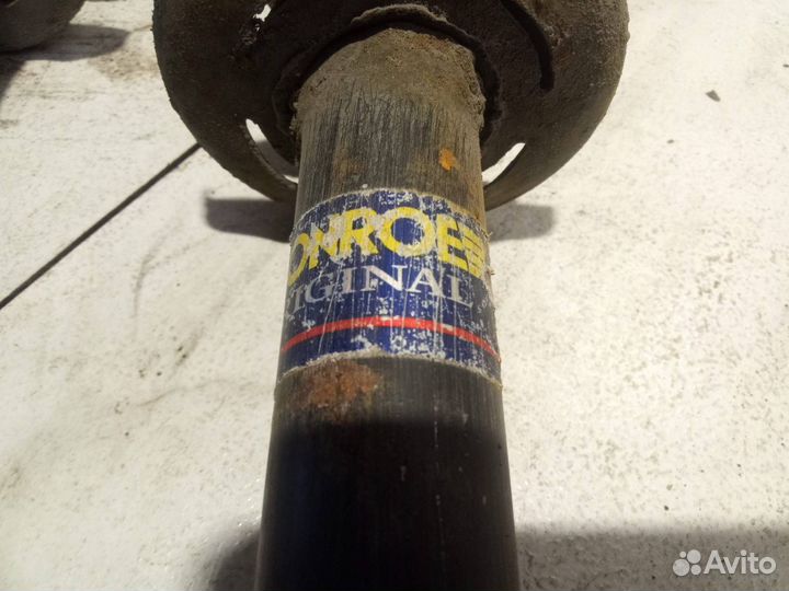 Амортизатор задний Volkswagen Polo 3 6KV2 1998