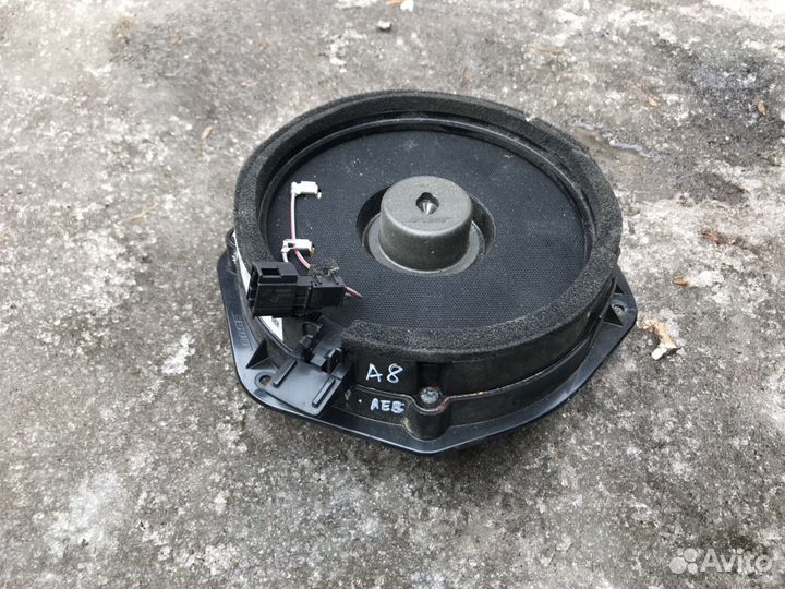 Audi A8 d3 4e динамик Bose