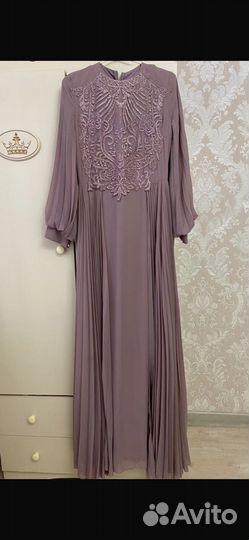 Вечернее платье в пол