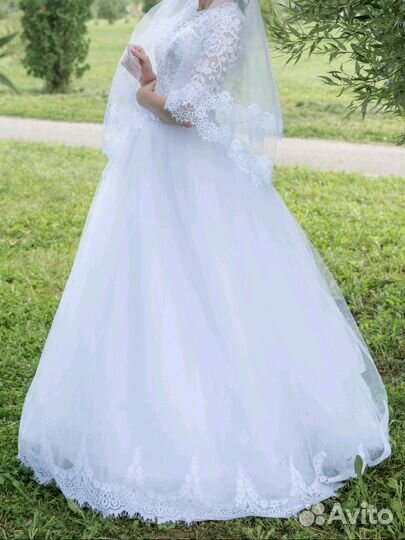 Свадебное платье