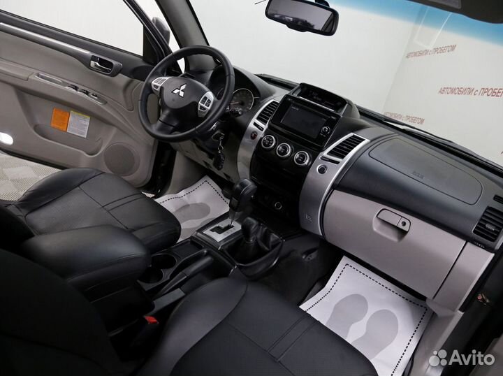 Mitsubishi Pajero Sport 2.5 AT, 2015, 130 611 км