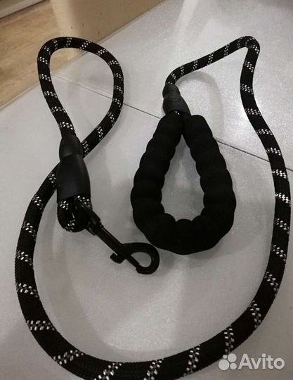 Поводок для собак