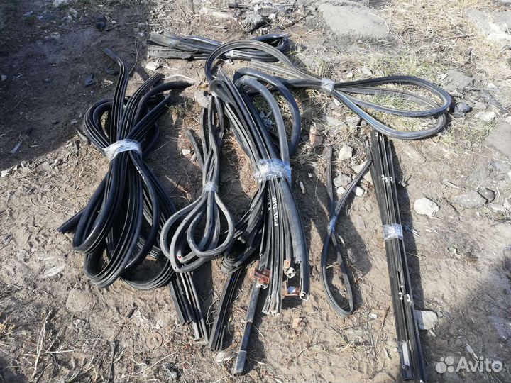 Уплотнитель Ниссан Премьера Комфорт Р11