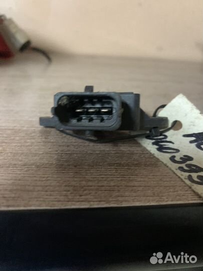 Датчик положения дроссельной заслонки hyundai