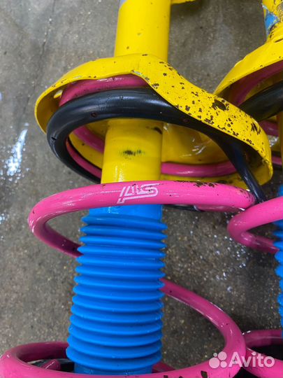 Амортизаторы Subaru Legacy(стойки передние)