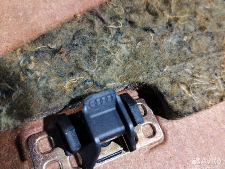 Полка багажника Ауди а4 б5 рестайлинг