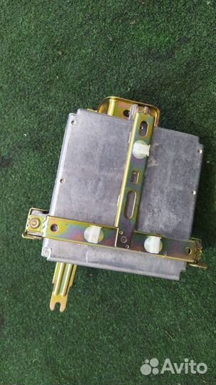 Блок управления двс Honda Fit GD2 L13A 2002