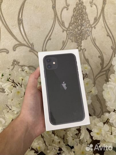 iPhone 11, 64 ГБ