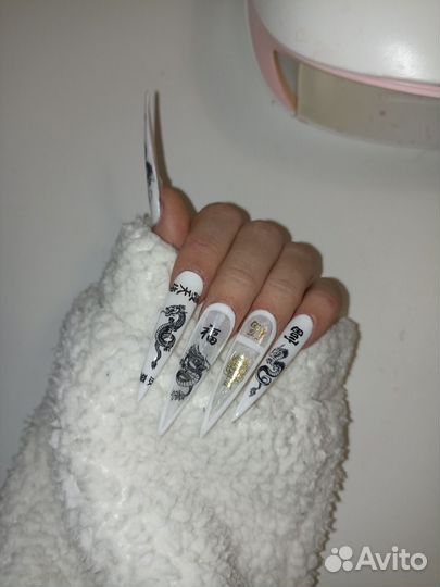 Гелевые типсы с дизайном