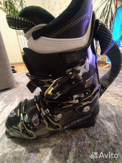 Продам горнолыжные ботинки Salomon