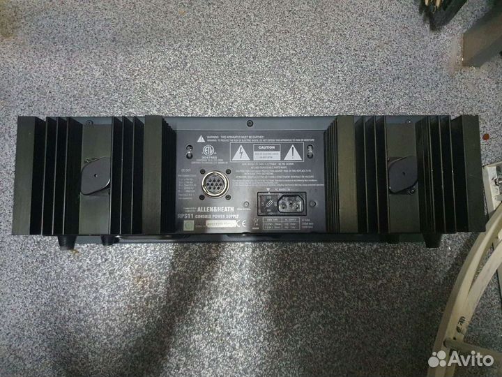 Allen & Heath gl2800-48