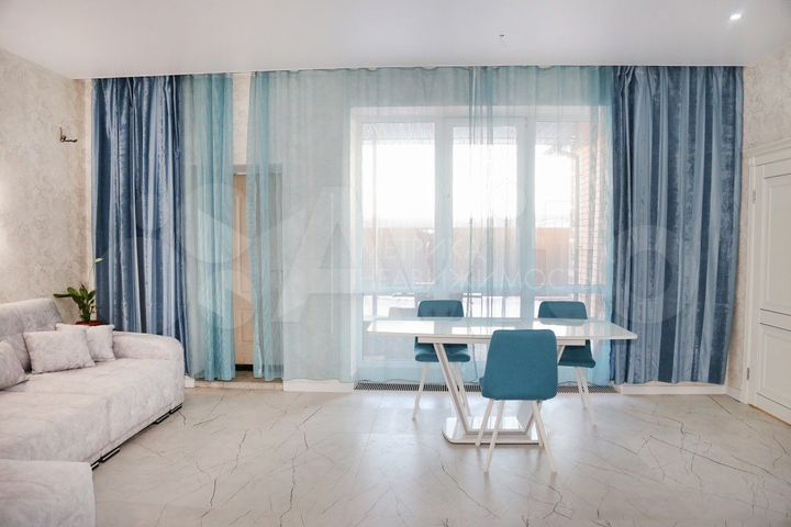 Дом 274,5 м² на участке 10 сот.