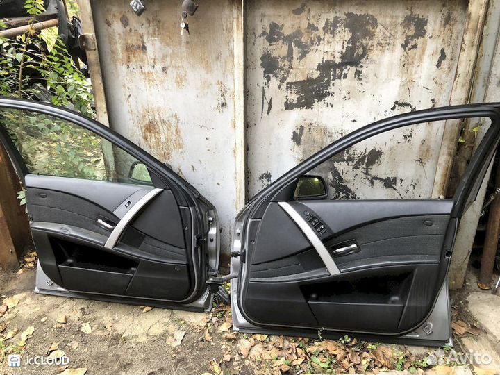 Стеклоподъемник на BMW 5 series E60 525i N52B25A