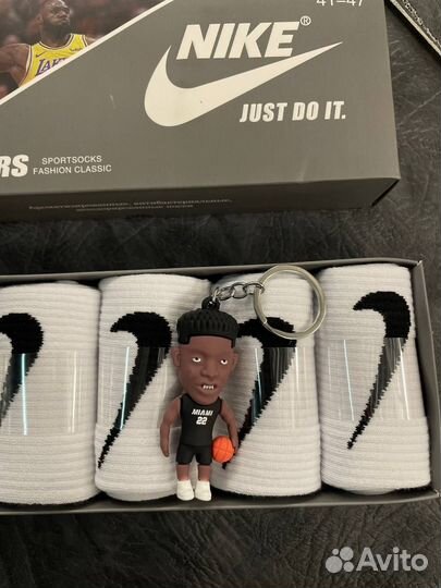 Носочки от Nike с брелками