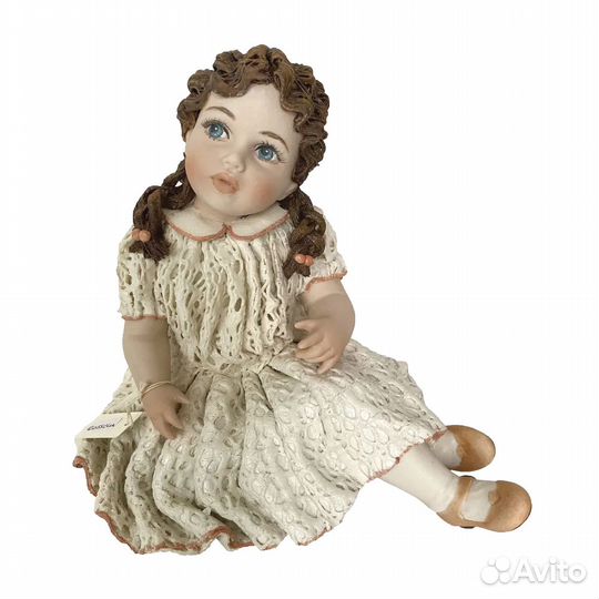 Фарфор Sibania rossella