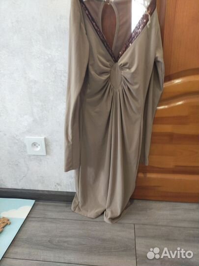 Платье 300, остальное бесплатно