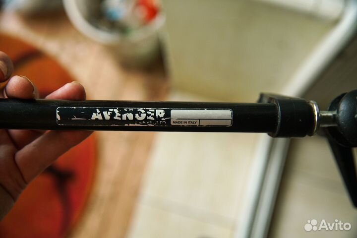 Штатив для студийной фотосъемки