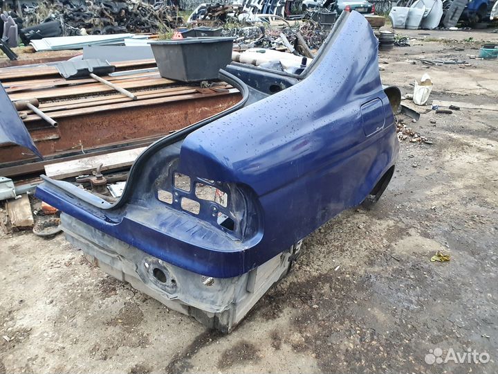 Крыло заднее правое Четверть BMW 5 E39 бмв е39