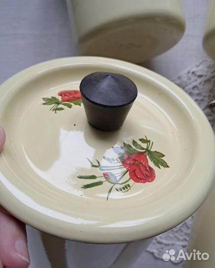 Эмалированная банка СССР