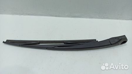 Поводок стеклоочистителя задний