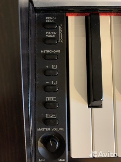 Цифровое пианино yamaha Arius ydp 141