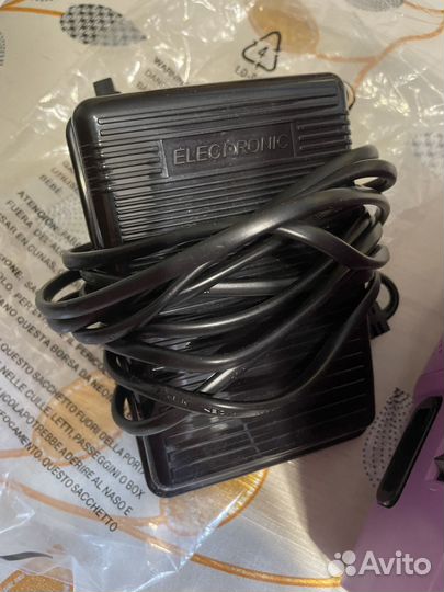 Швейная машина Aurora