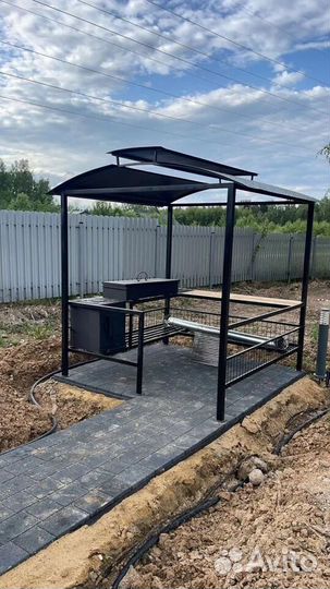 Мангал со столиком