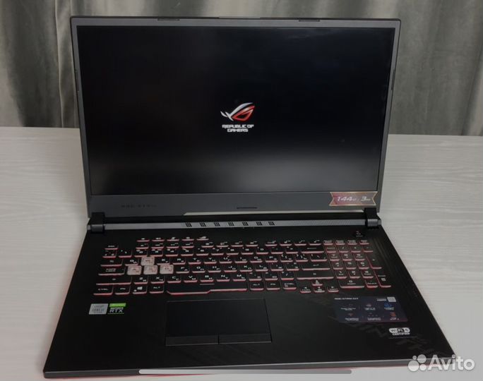 Asus ROG Strix G17