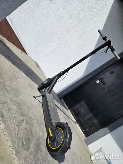 Электросамокат ninebot max g30p