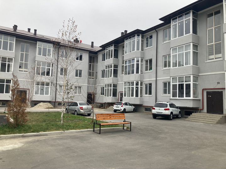 1-к. квартира, 40,6 м², 1/3 эт.